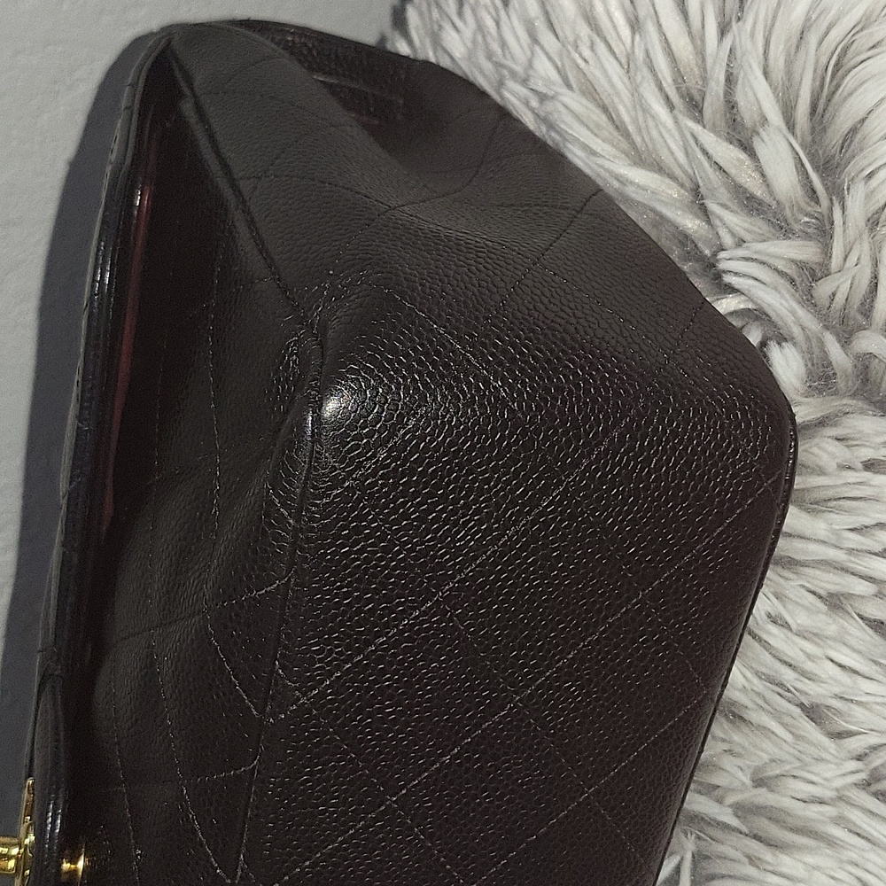 Chanel Jumbo Flap - Picture 15 of 15